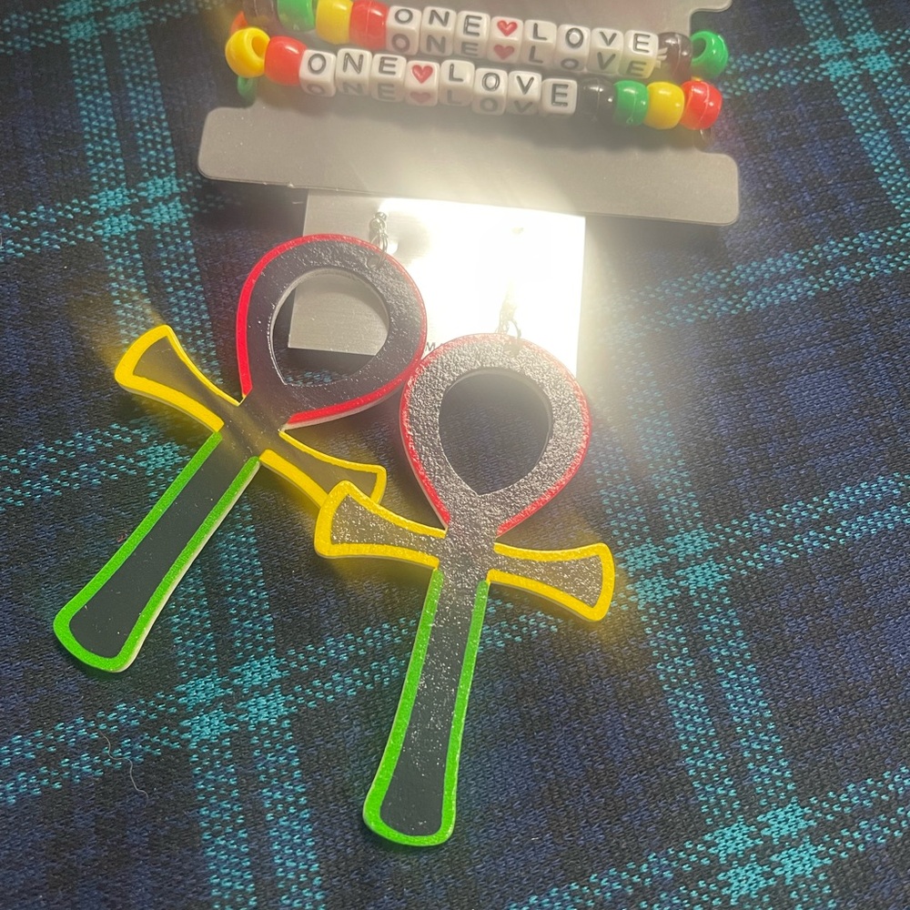 ❌SOLD❌Colorful Ankh Earrings with Bracelet (Set)